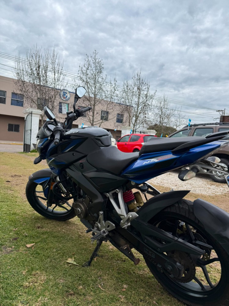 Bajaj Rouser NS 200 — foto 2
